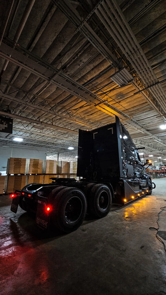 1157949766245360606 2